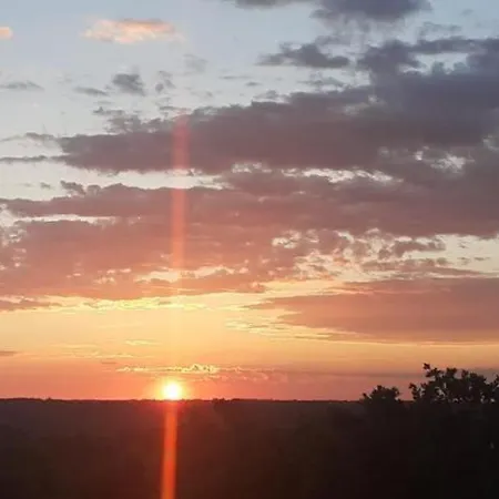 Lennida With Free Parking Apartamento