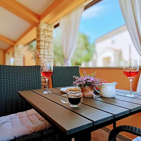 Apartment Lennida Family Apartmant Istra - Free Parking Kavran