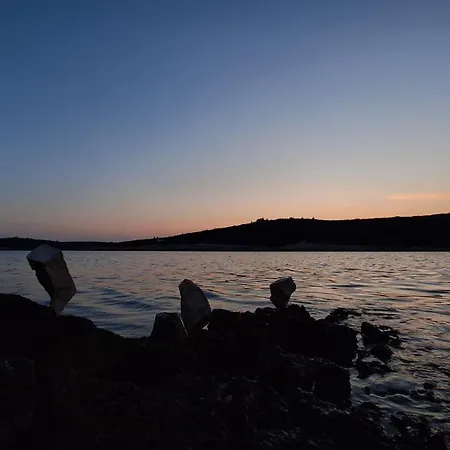 Lennida With Free Parking *